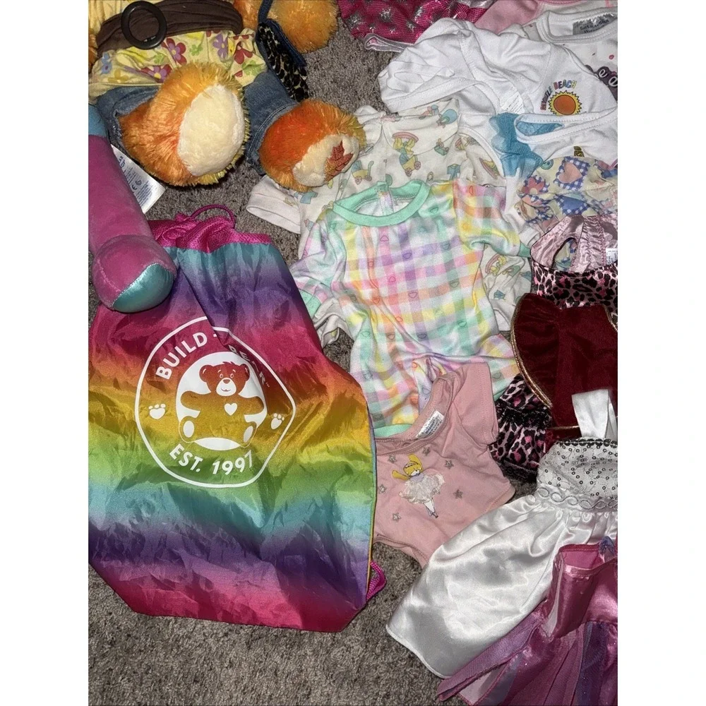 Build-A-Bear huge lot